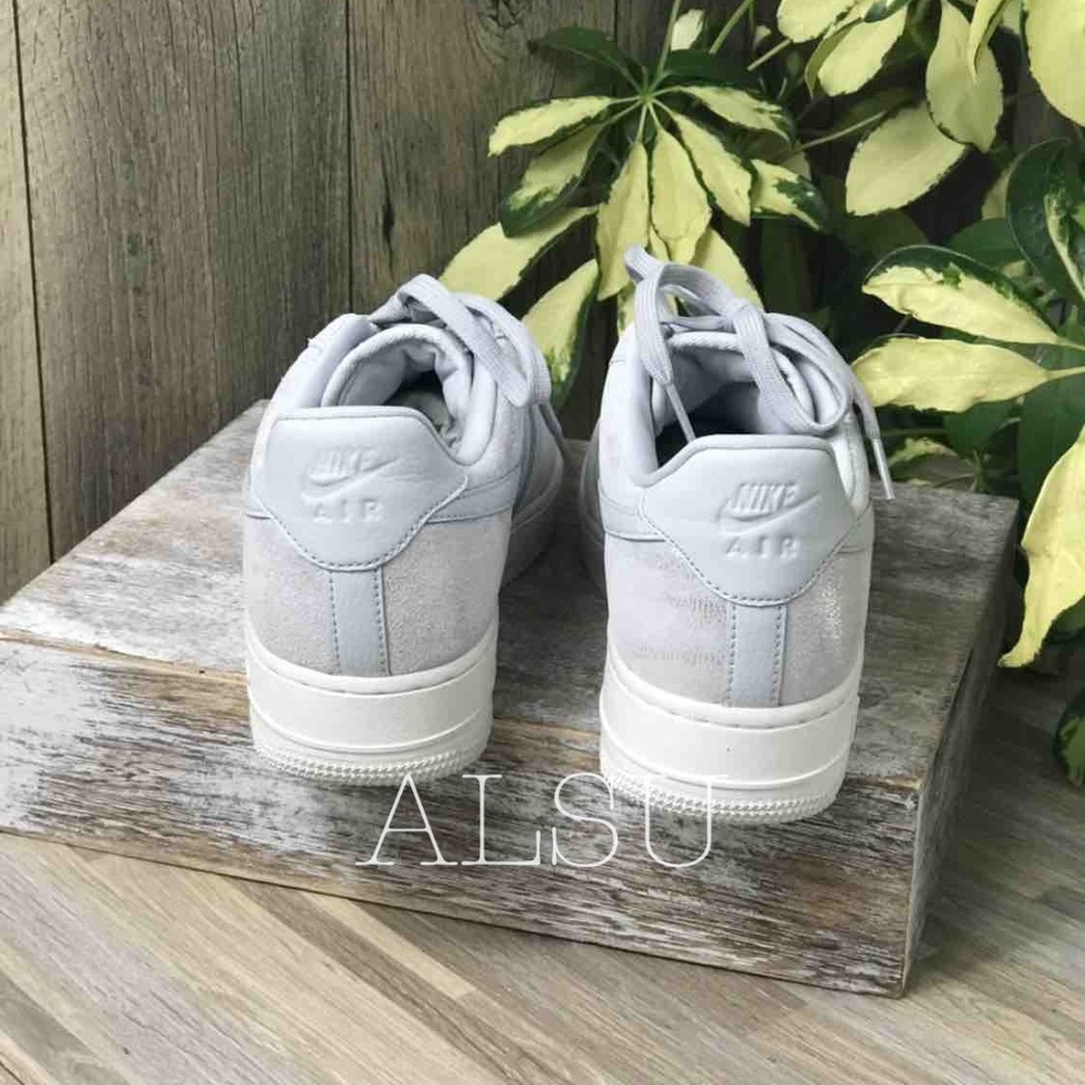 Nike Air Force 1’07 PRM Pure Platinum - Picture 4 of 8